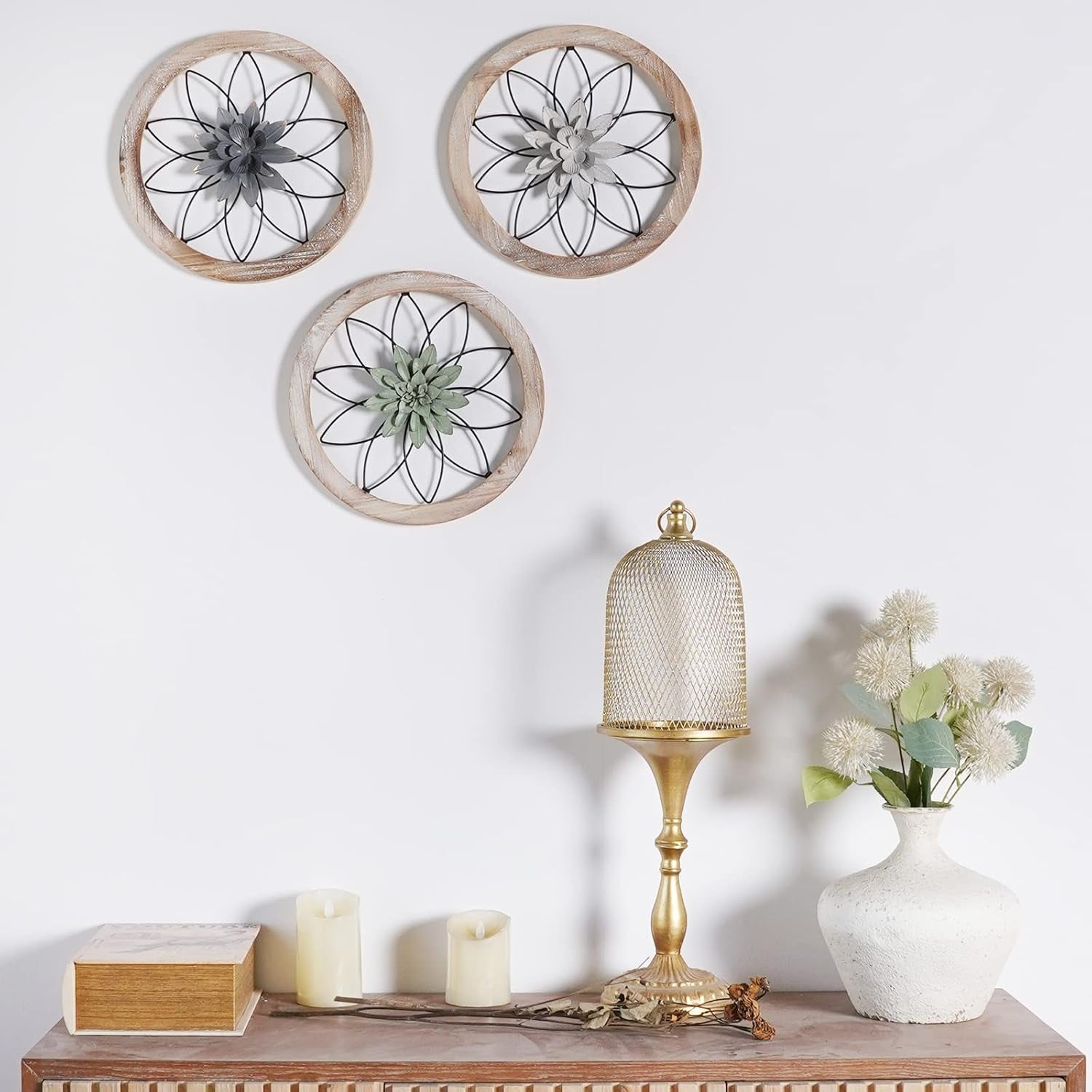 Round Farmhouse Wall Decor Set with Interchangeable Metal Flowers