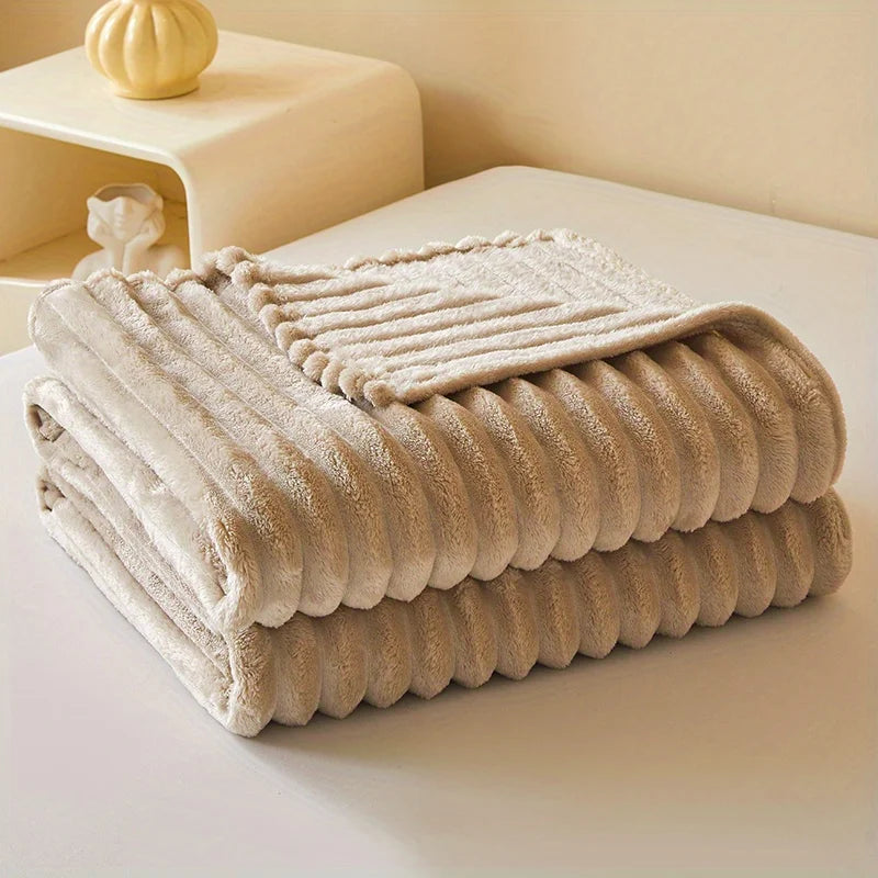 Cozy Soft Milk Velvet Blanket – Modern Light Luxury, All-Season, Machine-Washable Throw for Bed & Sofa