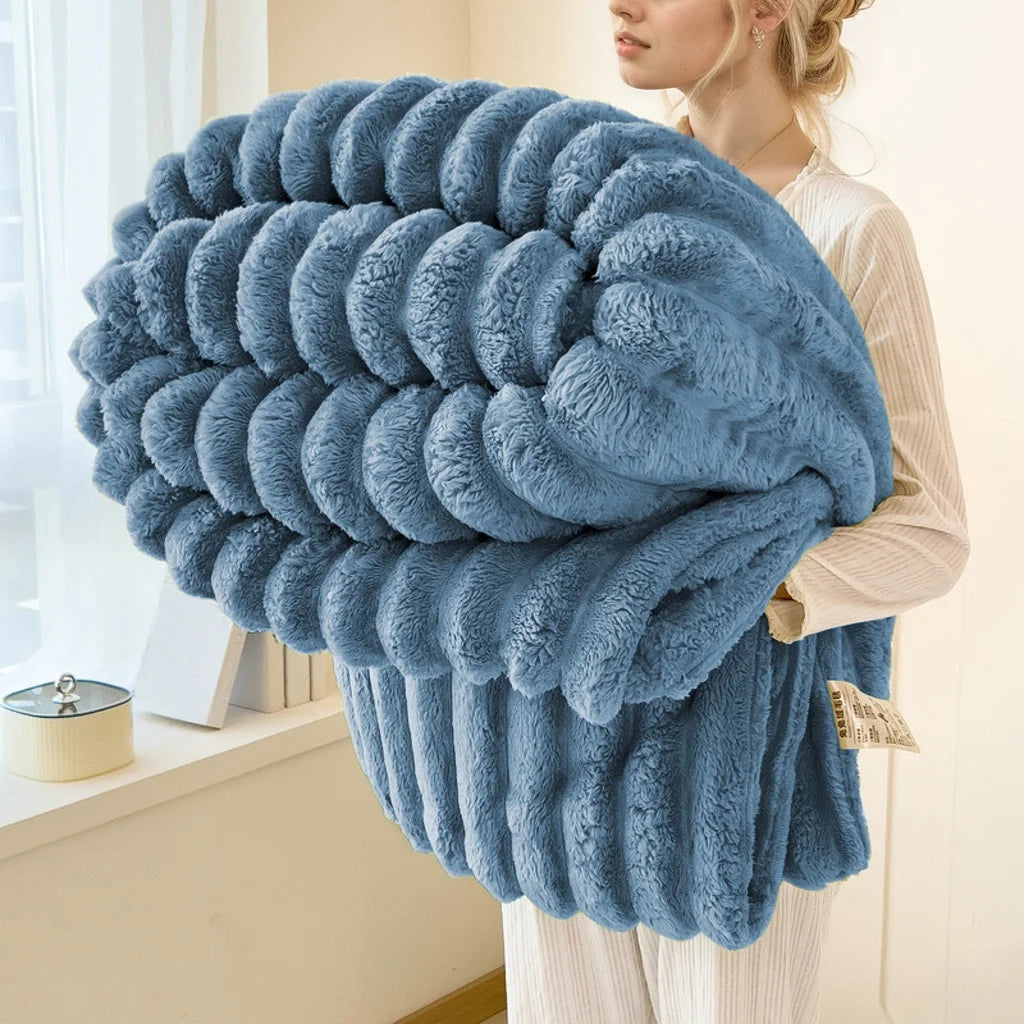 Cozy Soft Milk Velvet Blanket – Modern Light Luxury, All-Season, Machine-Washable Throw for Bed & Sofa