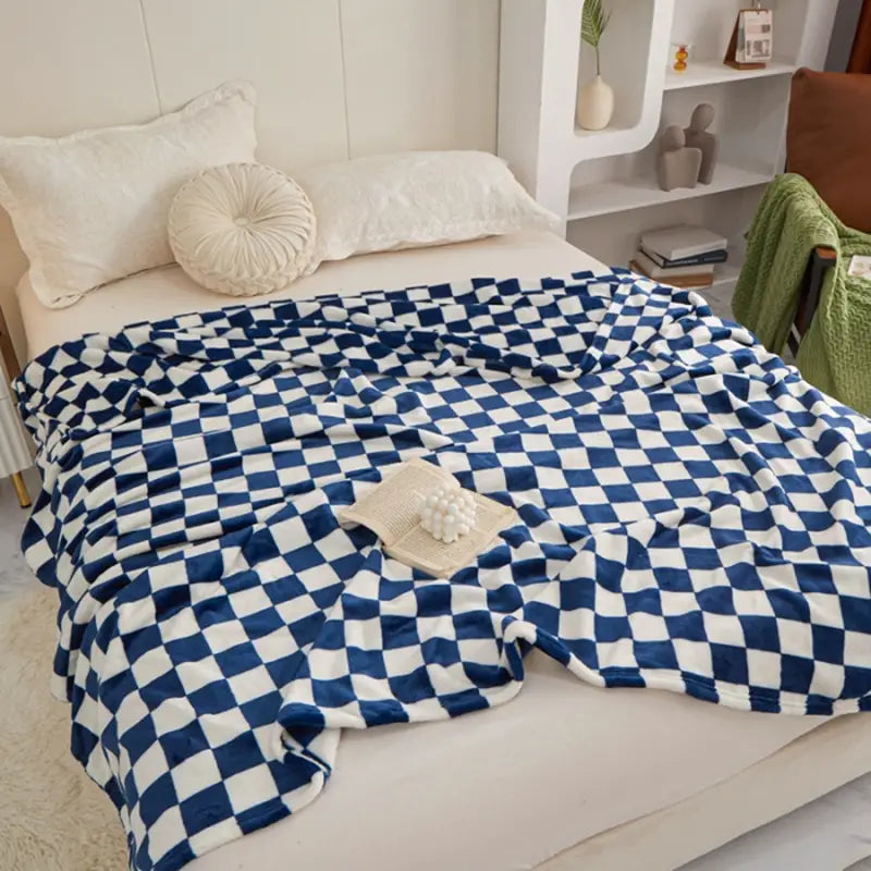Cozy Blue & White Plaid Flannel Throw Blanket