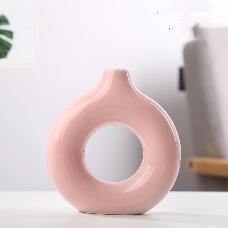 Sculptural Donut Ceramic Vase – Minimal Home Decor Accent