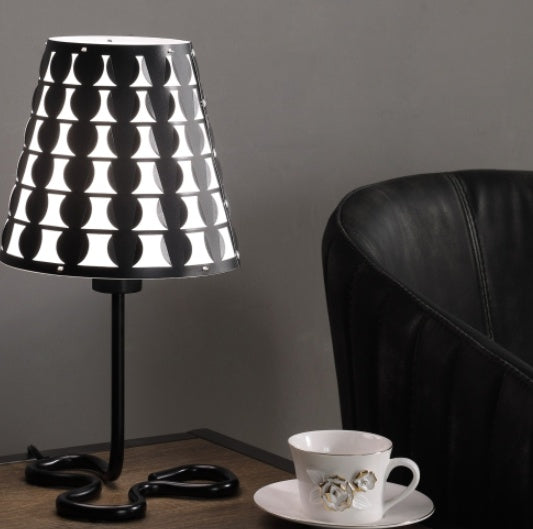 Traci Black Geometric Metal Table Lamp