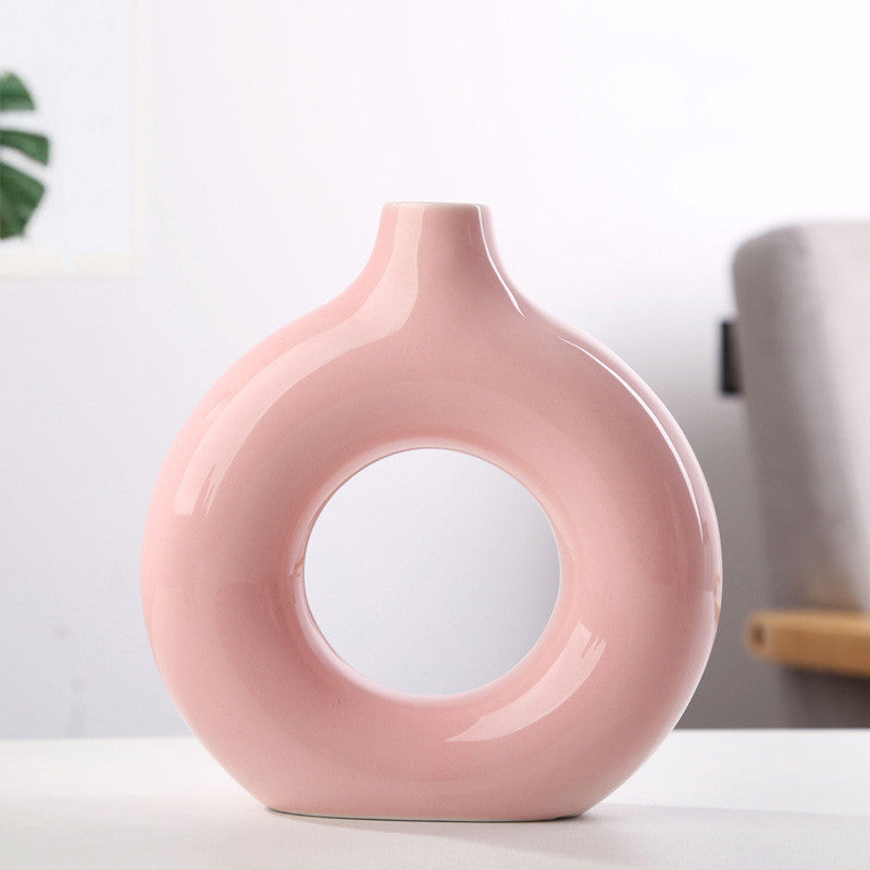 Sculptural Donut Ceramic Vase – Minimal Home Decor Accent