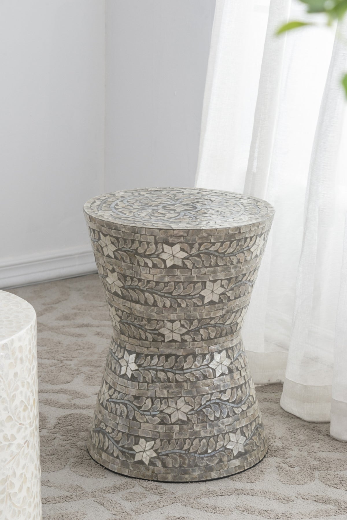 D14x19' Tapered Garden Capiz Stool, Accent Side Table