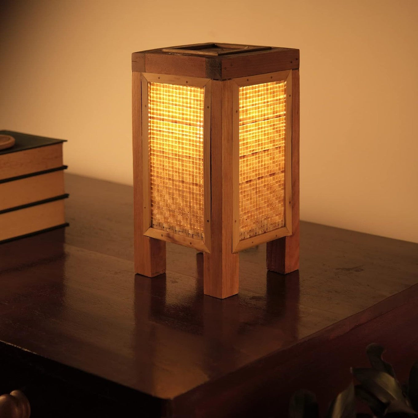 Bamboo Contemporary LED Table Lamp